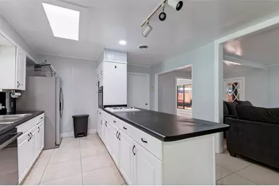 905 Ridgewood Terrace, Arlington, TX 76012 - Photo 15