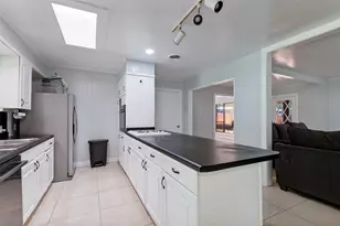 905 Ridgewood Terrace, Arlington, TX 76012 - Photo 15