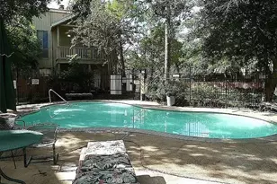 2100 Tanglewilde, Houston, TX 77063 - Photo 33