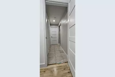 2100 Tanglewilde #167, Houston, TX 77063 - Photo 15