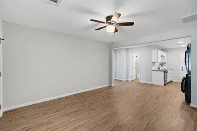 509 19th Street, Grand Prairie, TX 75050 - Photo 7