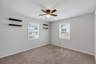 509 19th Street, Grand Prairie, TX 75050 - Photo 9
