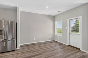 1052 Foxburg Dr, Fort Worth, TX 76131 - Photo 9
