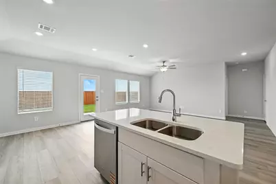 6629 Coyote Valley Trail, Fort Worth, TX 76036 - Photo 7