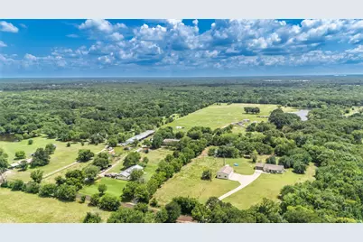 1611 County Road 4104, Greenville, TX 75401 - Photo 27