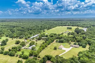 1611 Co Rd 4104, Greenville, TX 75401 - Photo 27