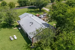 1611 Co Rd 4104, Greenville, TX 75401 - Photo 11