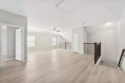 1805 Longwood Lane, Garland, TX 75042 - Photo 13