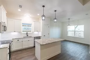 7658 Wildflower Wy, Abilene, TX 79602 - Photo 7