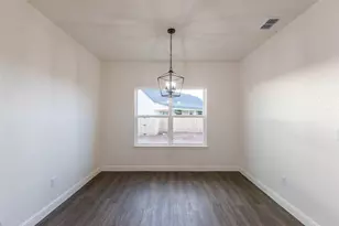 7658 Wildflower Wy, Abilene, TX 79602 - Photo 11