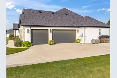 1095 Pioneer Crossing, Weatherford, TX 76088 - Photo 39