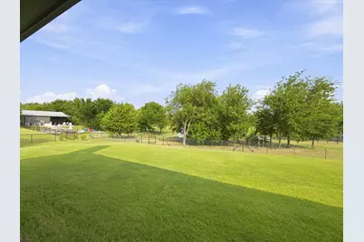 1095 Pioneer Crossing, Weatherford, TX 76088 - Photo 33