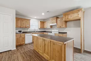 114 Wade St, Whitesboro, TX 76273 - Photo 27