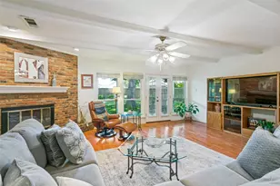 10 Lundy's Ln, Richardson, TX 75080 - Photo 7