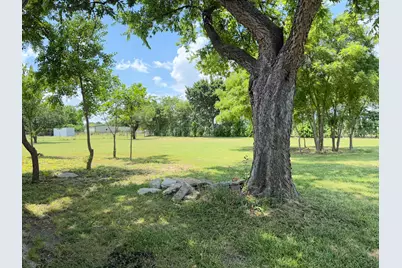 400 Shiloh Drive, Lucas, TX 75002 - Photo 9