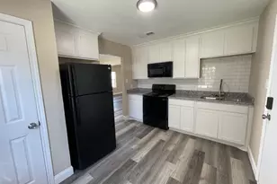 607 Mckenzie Ave, Hillsboro, TX 76645 - Photo 9
