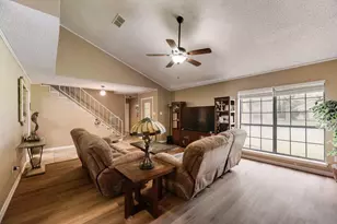 1022 Melissa Ln, Garland, TX 75040 - Photo 3
