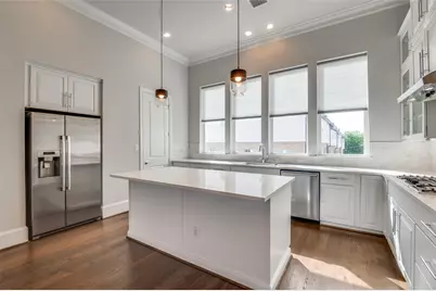 2262 Alterbrook Lane, Dallas, TX 75219 - Photo 3
