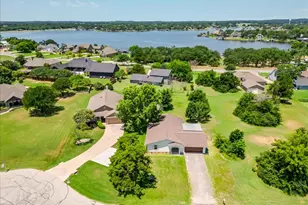 104 Pontiac Dr, Lake Kiowa, TX 76240 - Photo 29