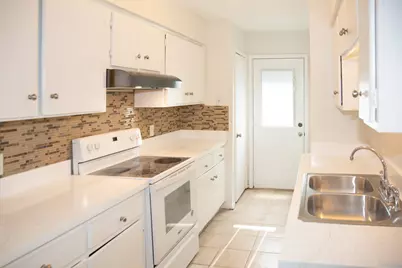 13552 Waterfall Way, Dallas, TX 75240 - Photo 11