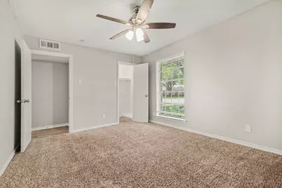 914 Bromwich Street, Garland, TX 75040 - Photo 19