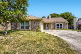 4205 Staghorn Cir S, Fort Worth, TX 76137 - Photo 1