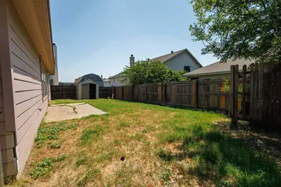 316 Heritage Drive, Crowley, TX 76036 - Photo 23