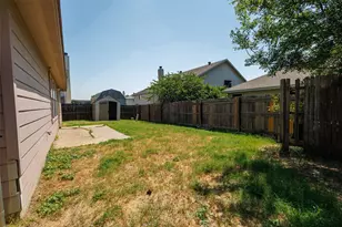 316 Heritage Dr, Crowley, TX 76036 - Photo 23