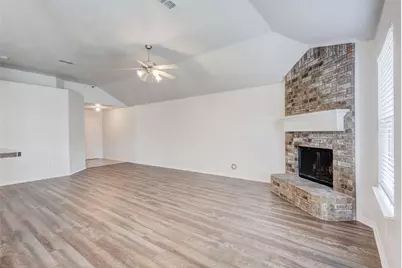 316 Heritage Drive, Crowley, TX 76036 - Photo 3
