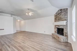 316 Heritage Dr, Crowley, TX 76036 - Photo 3