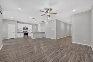 3348 Duncan Way, Corinth, TX 76210 - Photo 7