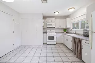 12101 Wilderness Trail, Live Oak, TX 78233 - Photo 9