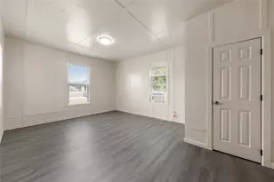 404 Eagle Dr, Eddy, TX 76524 - Photo 5