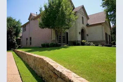 2310 Castle Creek Drive, Mansfield, TX 76063 - Photo 13