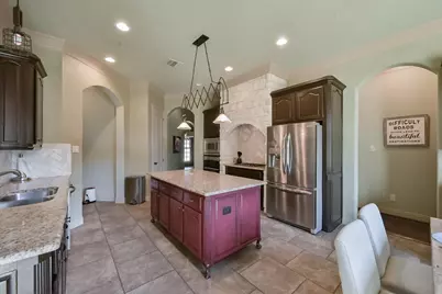2310 Castle Creek Drive, Mansfield, TX 76063 - Photo 17