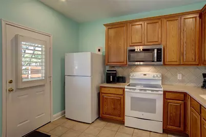 9909 Kaufman Place, Plano, TX 75025 - Photo 11