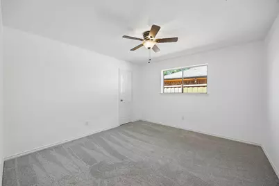 10014 Hickory Crossing, Dallas, TX 75243 - Photo 11