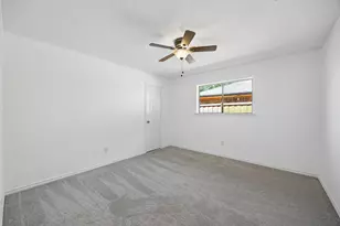 10014 Hickory Crossing, Dallas, TX 75243 - Photo 11