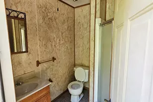 726 S Lindsay St, Gainesville, TX 76240 - Photo 7