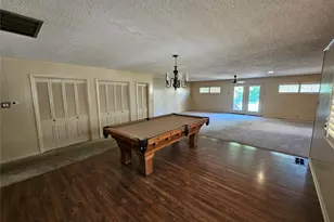 726 S Lindsay St, Gainesville, TX 76240 - Photo 11
