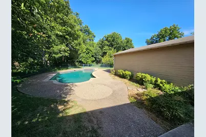 726 S Lindsay Street, Gainesville, TX 76240 - Photo 5