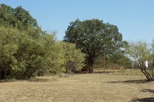 12792 Hwy 199 W, Poolville, TX 76487 - Photo 29