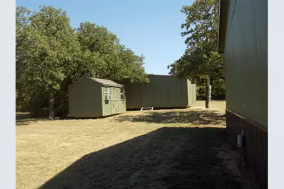 12792 Highway 199 W, Poolville, TX 76487 - Photo 25