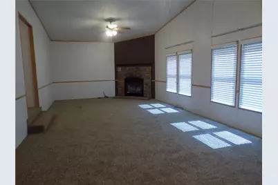 12792 Highway 199 W, Poolville, TX 76487 - Photo 9