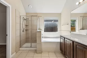 2117 Gregory Creek Dr, Little Elm, TX 75068 - Photo 19