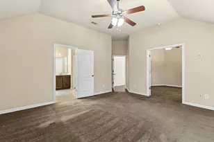 2117 Gregory Creek Dr, Little Elm, TX 75068 - Photo 17