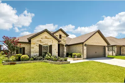 1077 Fleetwood Drive, Justin, TX 76247 - Photo 3