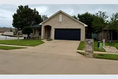 1001 Roberts Bend, Granbury, TX 76048 - Photo 5