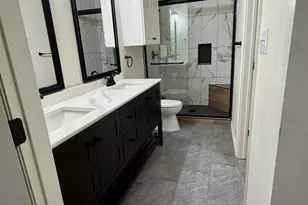 1001 Roberts Bend, Granbury, TX 76048 - Photo 15