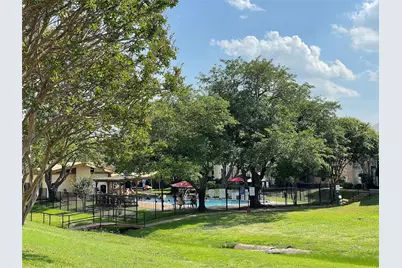 27 E Mountain Creek Court #5, Grand Prairie, TX 75052 - Photo 9
